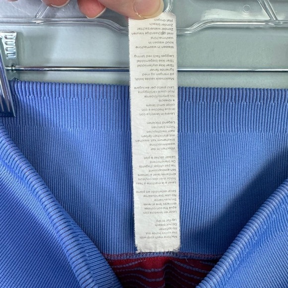 Fabletics High-Waisted Seamless Star Capri Leggings Crystal Blue Red Women's XS - Picture 8 of 13